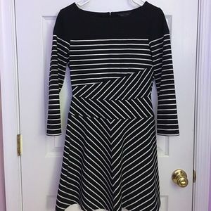 BCBGMAXAZRIA striped dress small